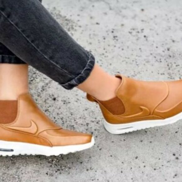 Women's Nike Air Max Thea Mid Sneaker boot - Picture 6 of 6